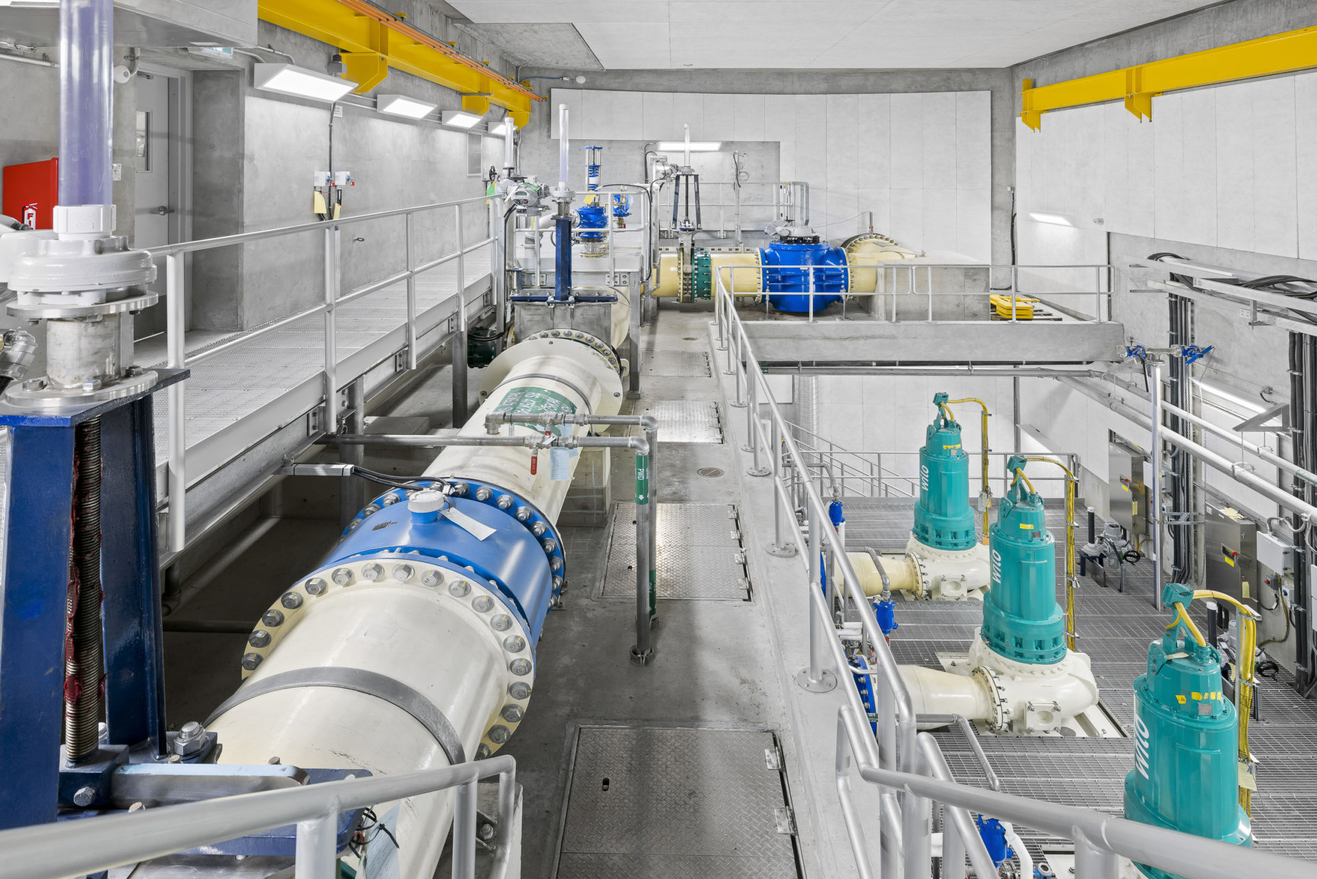 North Shore Wastewater Treatment Plant Conveyance Project Interior Pipes and Pumps