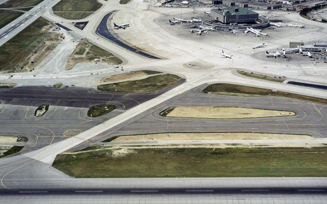 Dual Taxiways – Stage VII